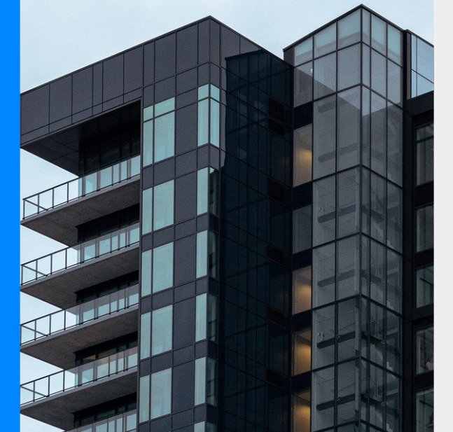 オフィスビルの写真